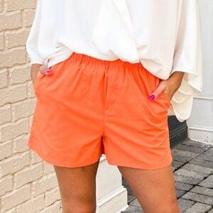 NWT Size M Boutique Orange Shorts